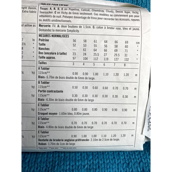 Simplicity 8916 Sewing pattern girls apron size 3 4 5 6 7 8 - Picture 4 of 4